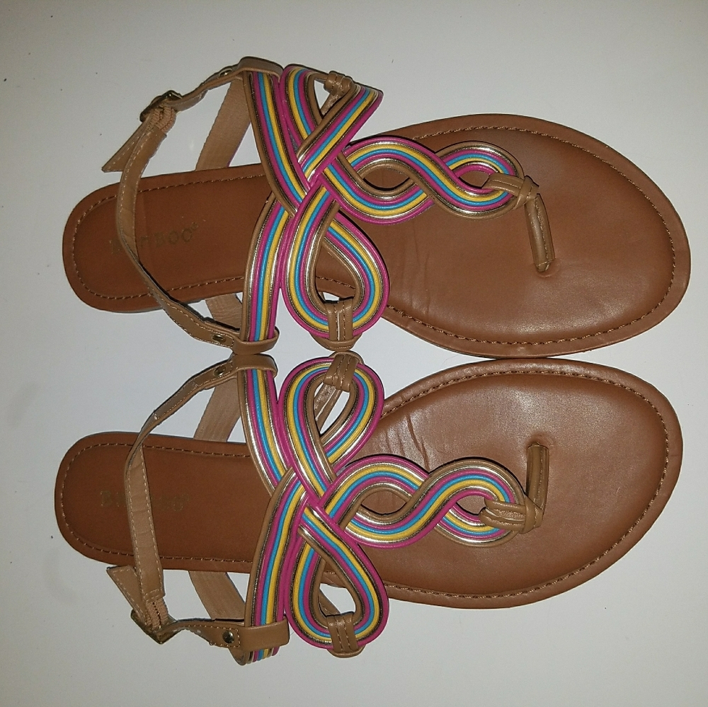 Bamboo sandal, size 9
